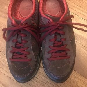 Dansko shoes